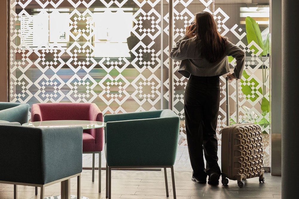 Barcelona Century Hotel 9