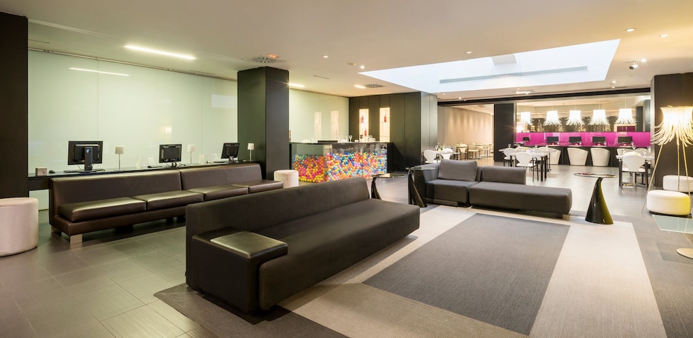 Hotel ILUNION Bel Art 5