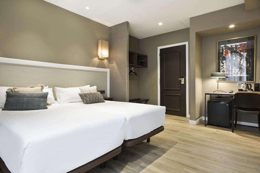 Hotel Acta Splendid 13