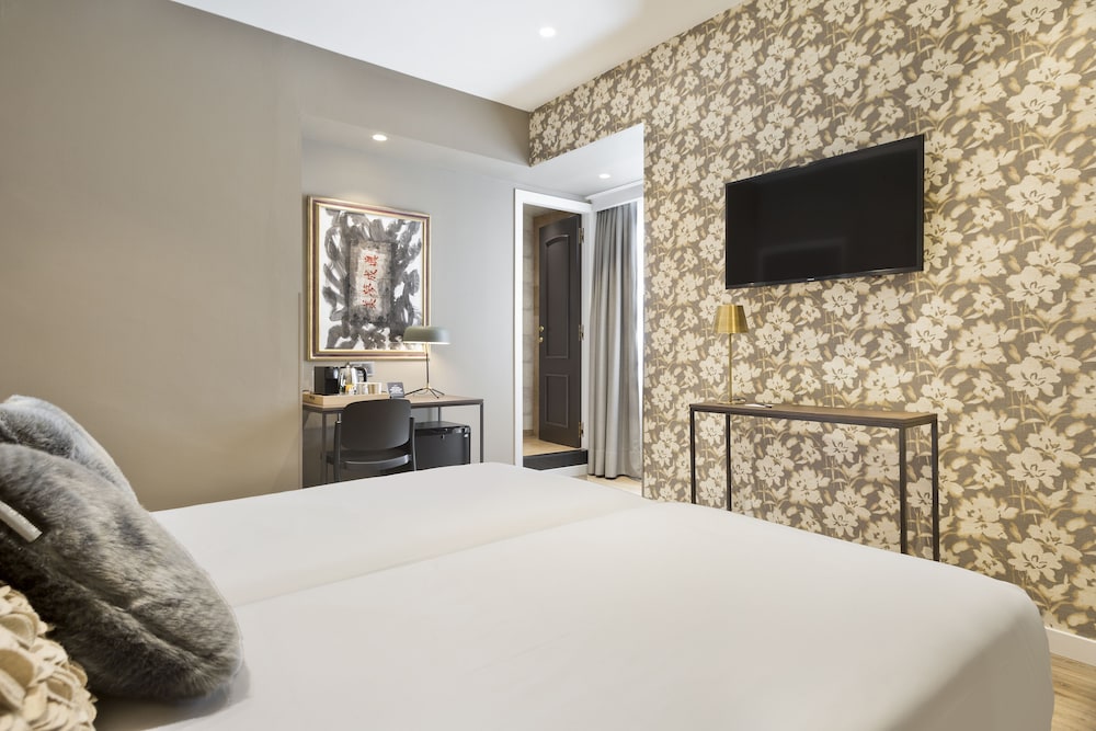 Hotel Acta Splendid 24