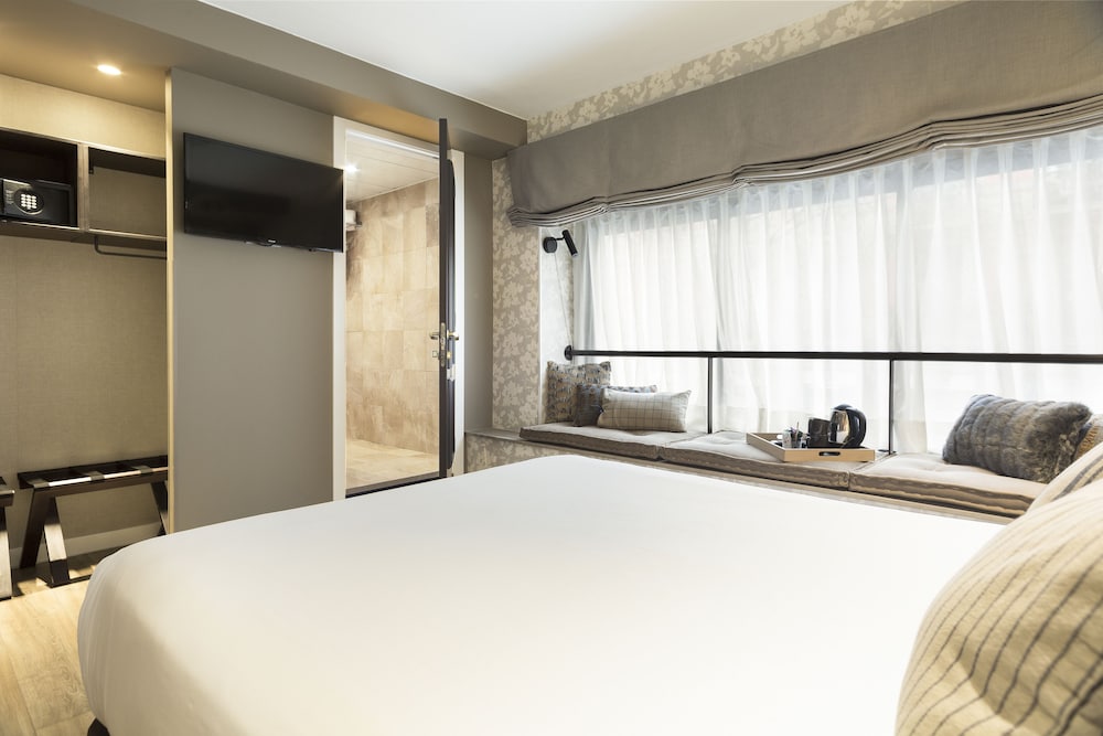 Hotel Acta Splendid 9