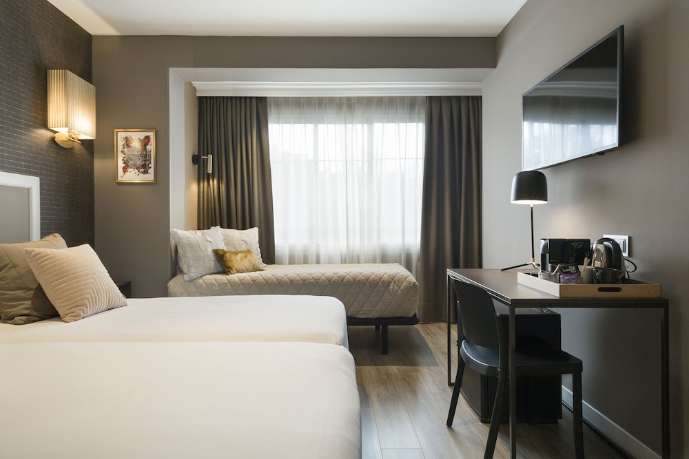 Hotel Acta Splendid 21