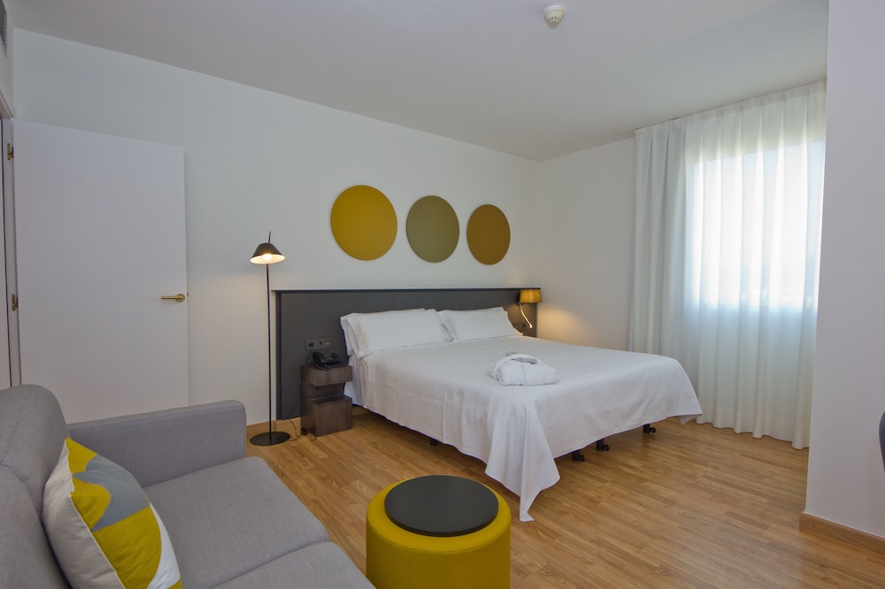 Aparthotel Atenea Vallès 21