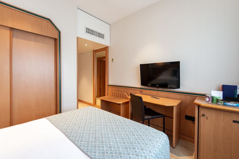 Hotel Praga 8