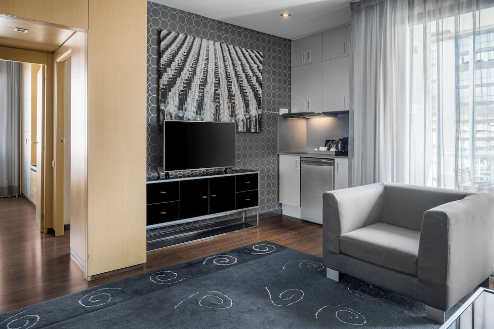 AC Hotel Victoria Suites 19