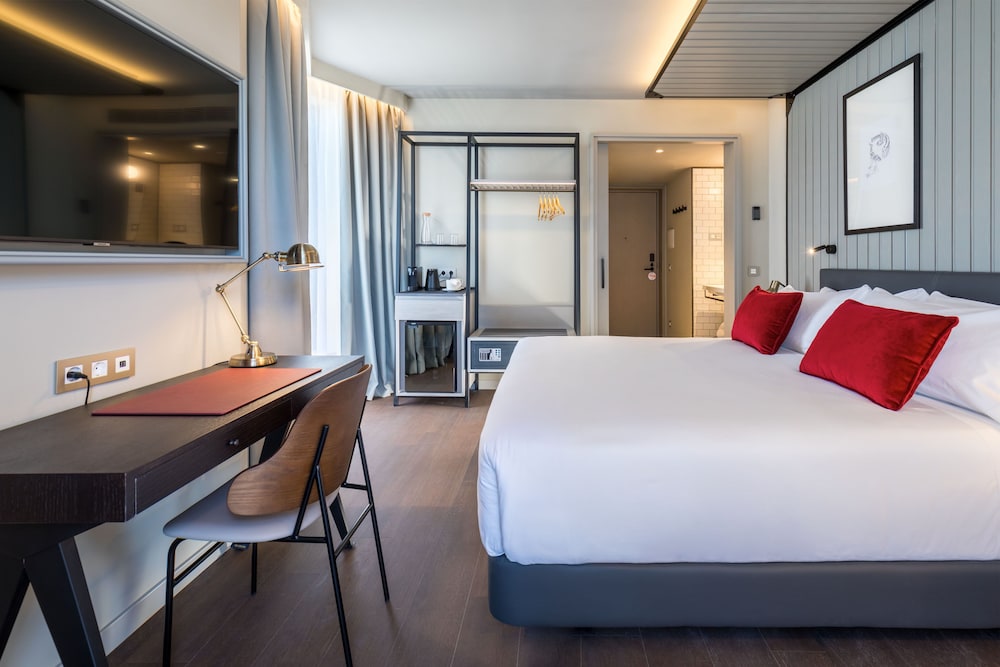 Canopy by Hilton Madrid Castellana 24