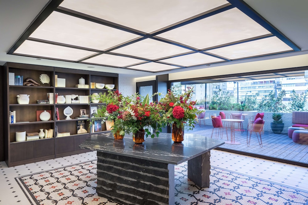 Canopy by Hilton Madrid Castellana 6