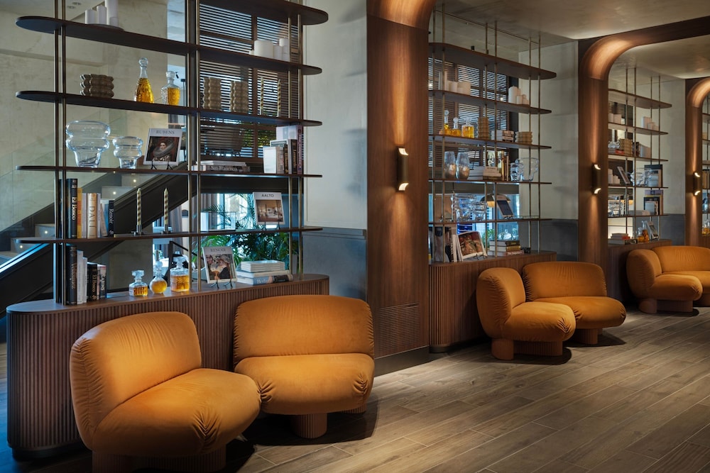 The Westin Madrid Cuzco 12