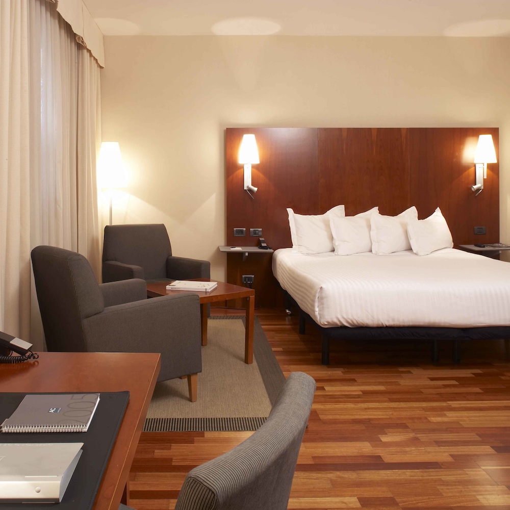 AC Hotel Alcalá de Henares 12