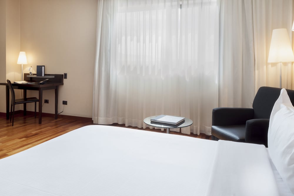 AC Hotel Alcalá de Henares 14