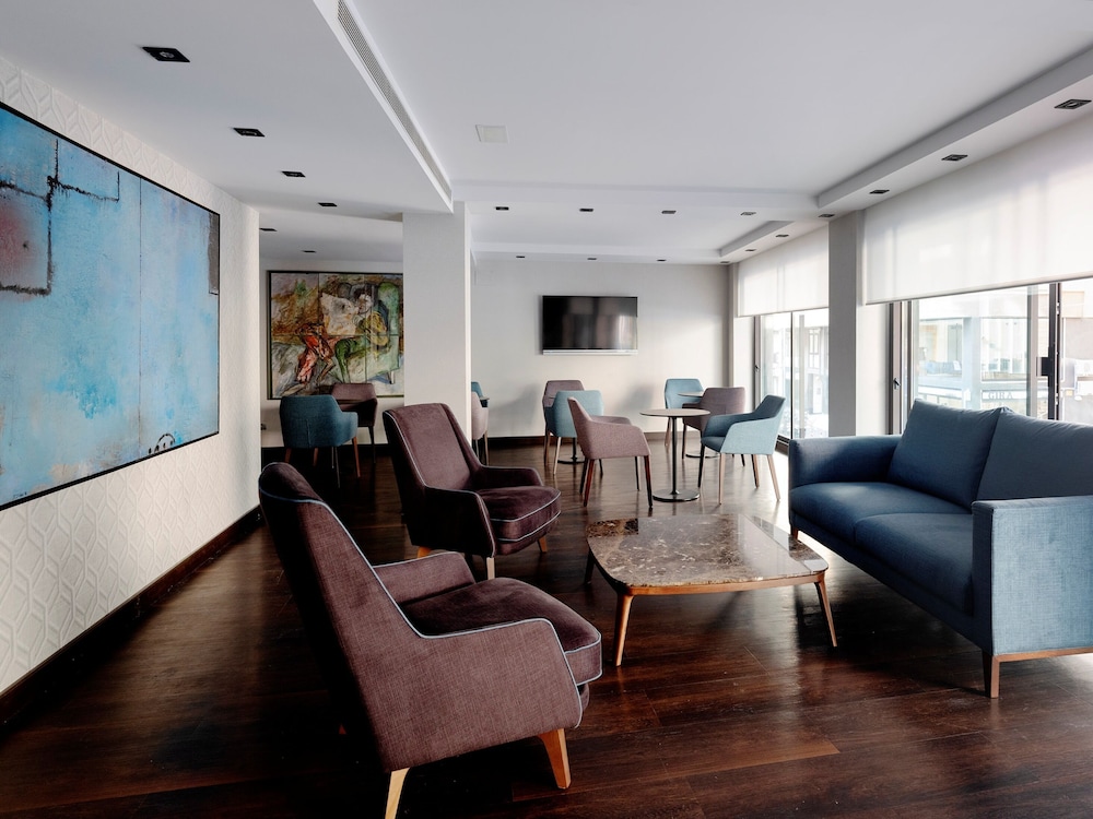 HG City Suites Barcelona 17