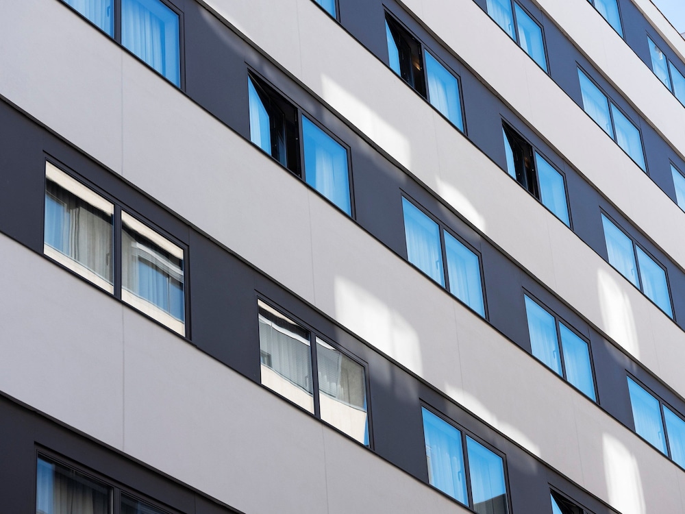 HG City Suites Barcelona 20