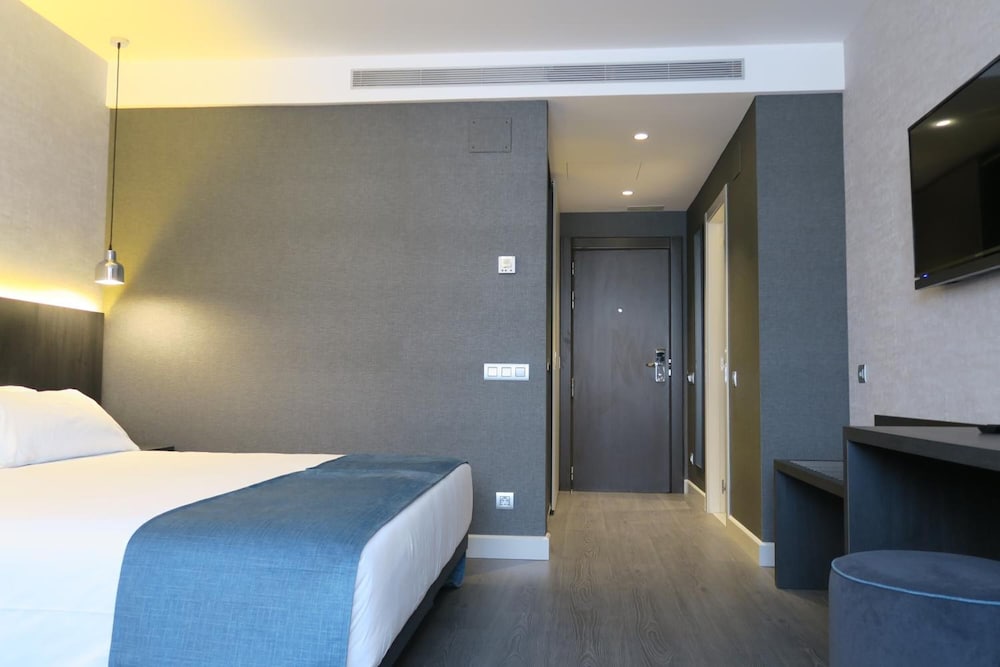 HG City Suites Barcelona 11