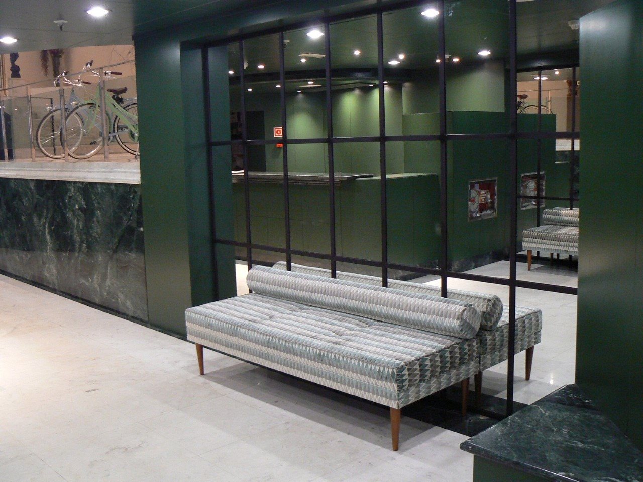 chic&basic Velvet 8