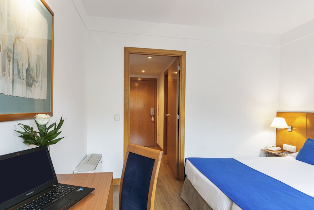Sercotel de los Reyes 12
