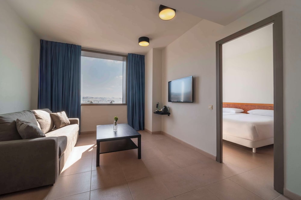 Apartamentos Hesperia Barcelona Sant Joan 10