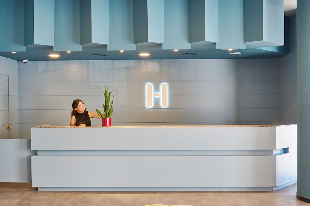 Apartamentos Hesperia Barcelona Sant Joan 5