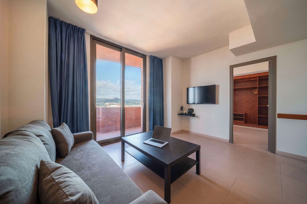 Apartamentos Hesperia Barcelona Sant Joan 9