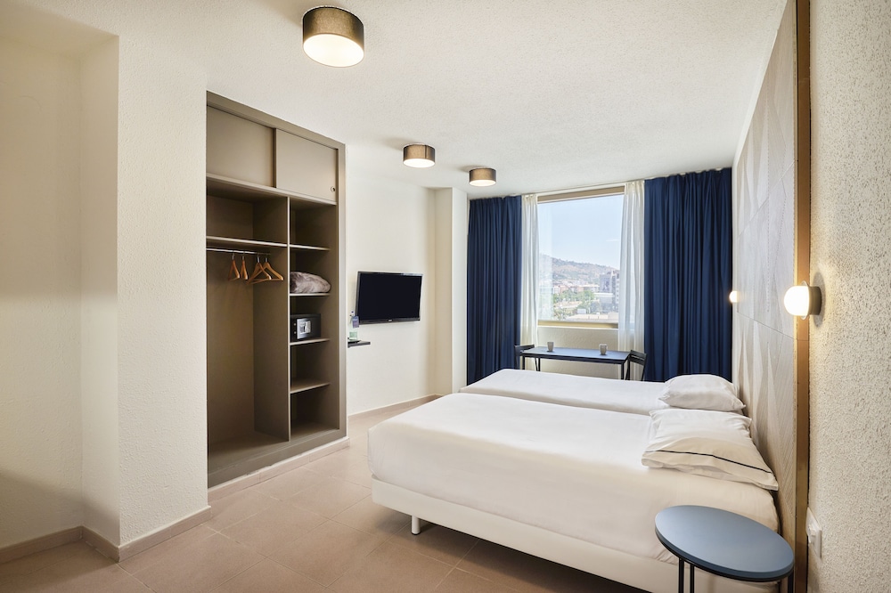Apartamentos Hesperia Barcelona Sant Joan 22