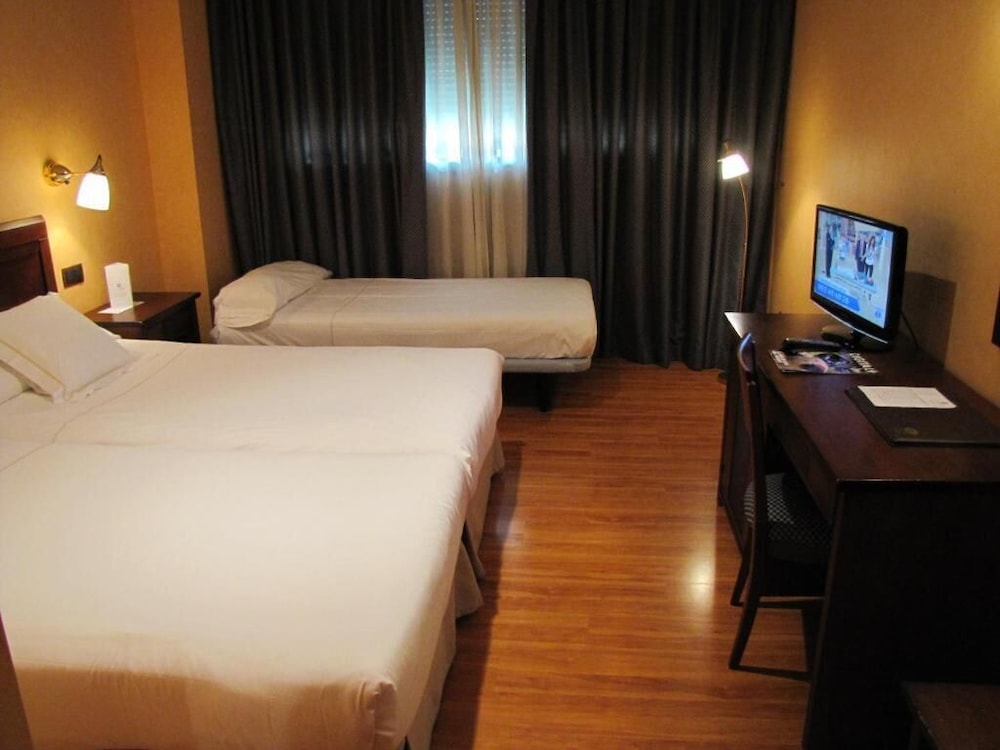 Hotel Las Provincias 17