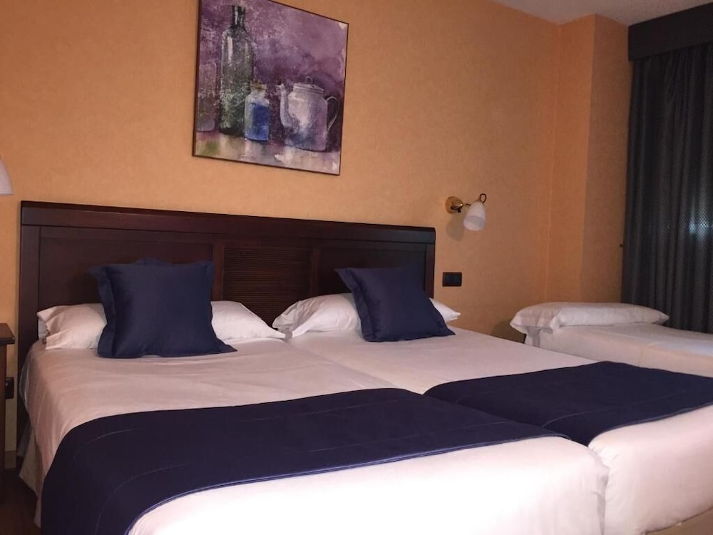 Hotel Las Provincias 16