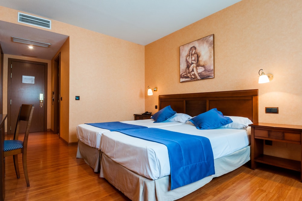 Hotel Las Provincias 10