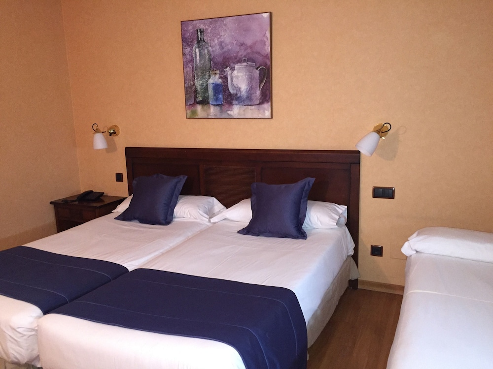 Hotel Las Provincias 3