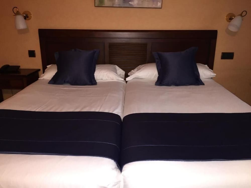 Hotel Las Provincias 21