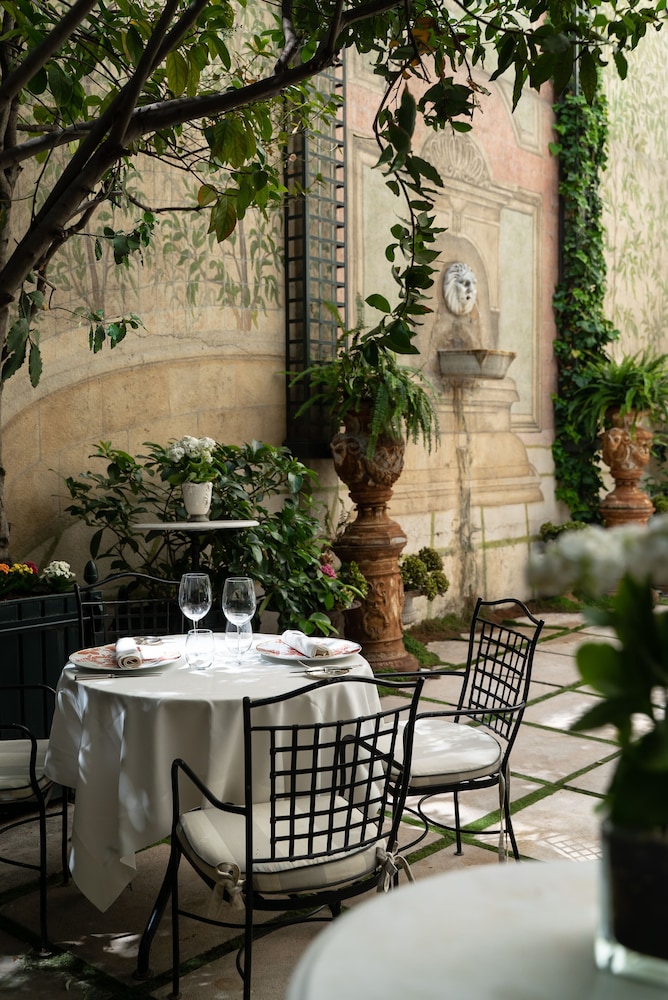 Hotel Relais & Châteaux Orfila 22