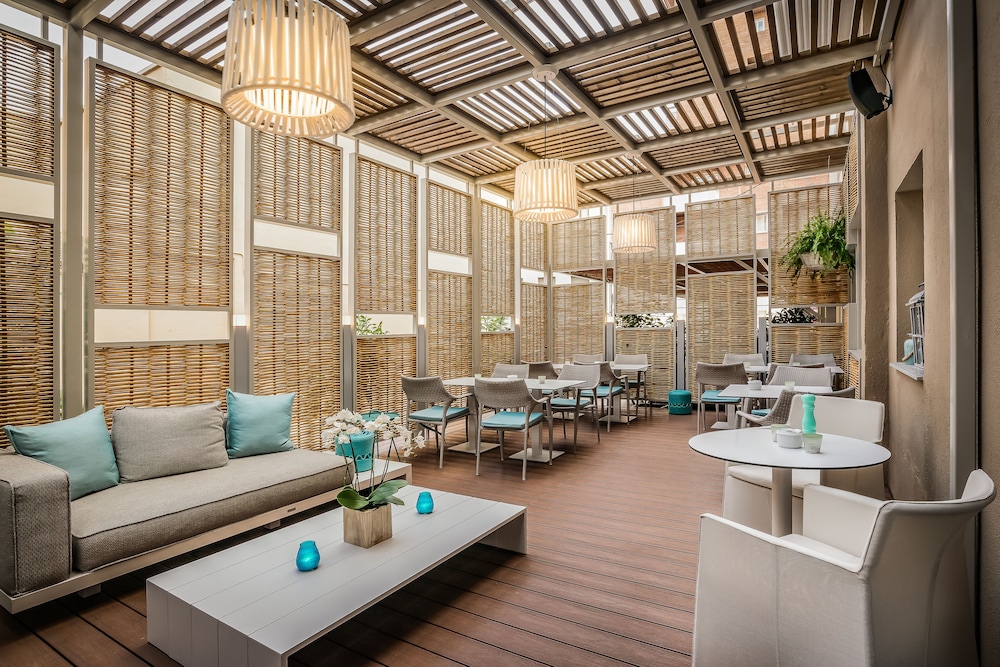 Hotel Pirineos Figueres by Pierre & Vacances 20