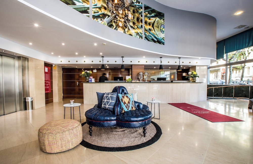 Leonardo Hotel Barcelona Gran Via 2