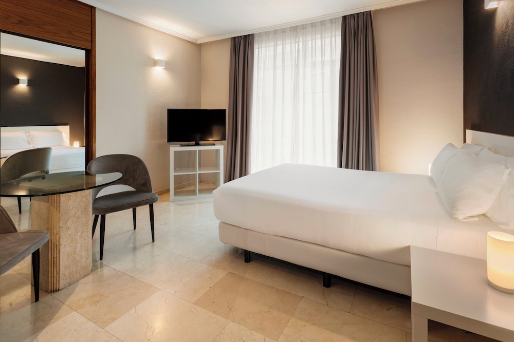 Sercotel Esentia Togumar 18