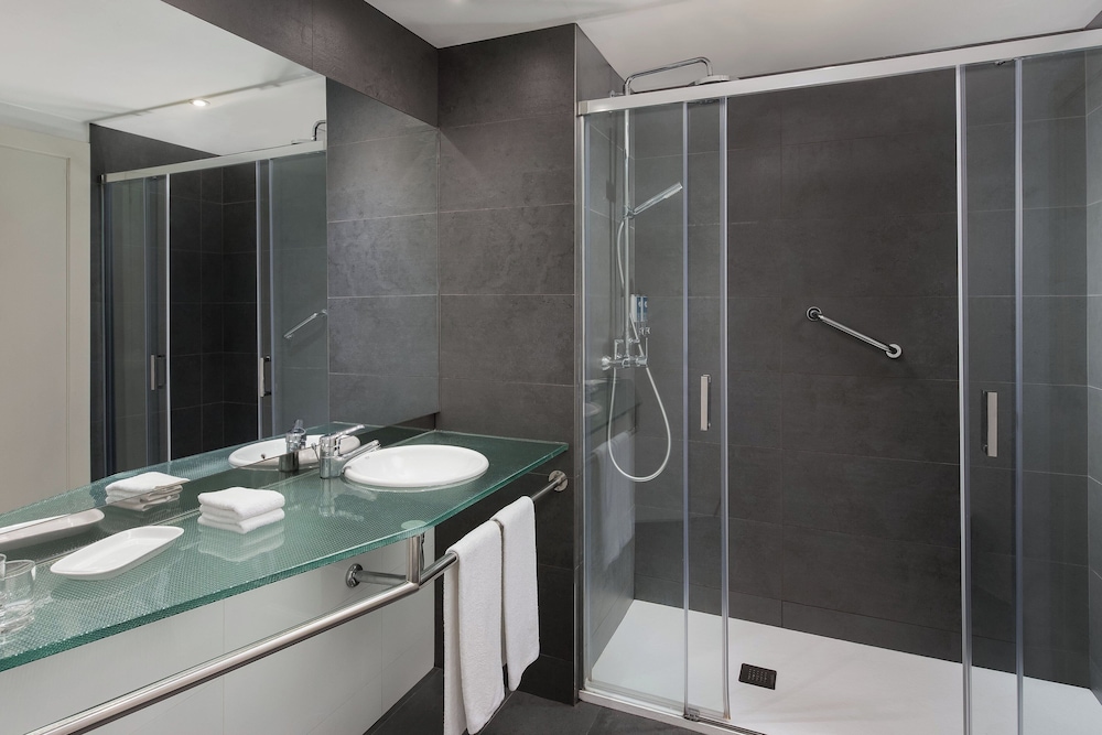 Four Points by Sheraton Barcelona Diagonal 22