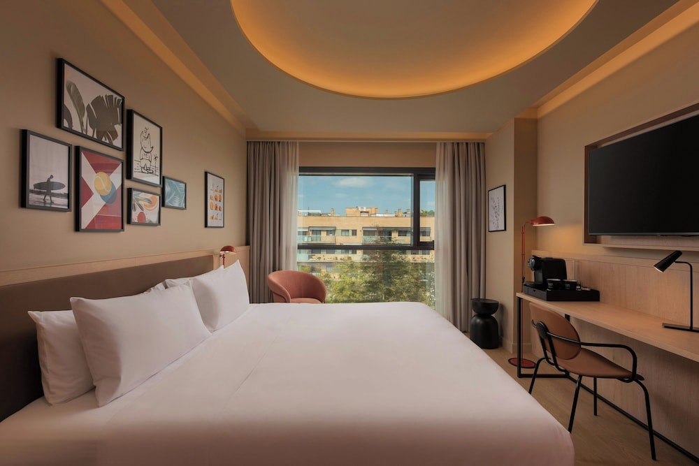 Four Points by Sheraton Barcelona Diagonal 13
