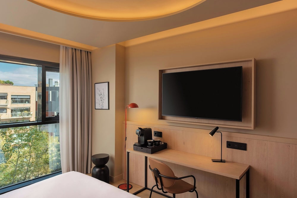 Four Points by Sheraton Barcelona Diagonal 4