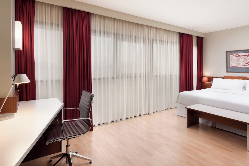 Four Points by Sheraton Barcelona Diagonal 21
