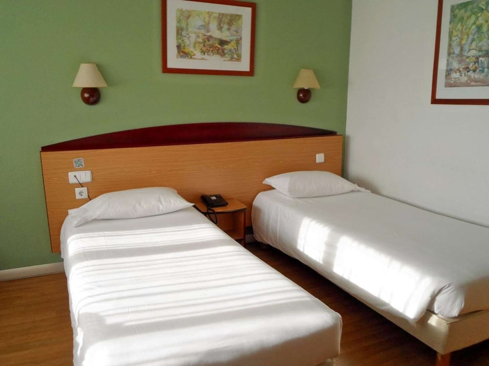 Travelodge Barcelona del Vallès 9