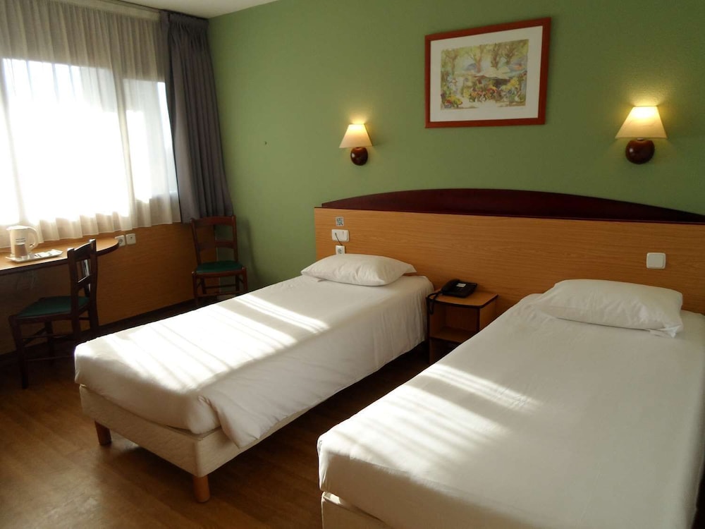 Travelodge Barcelona del Vallès 16