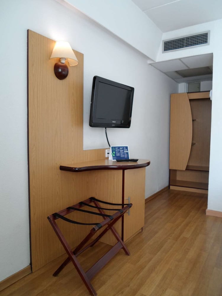 Travelodge Barcelona del Vallès 12