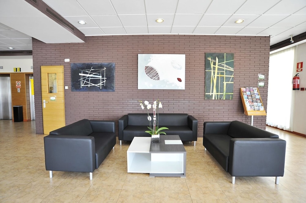 Travelodge Barcelona del Vallès 6