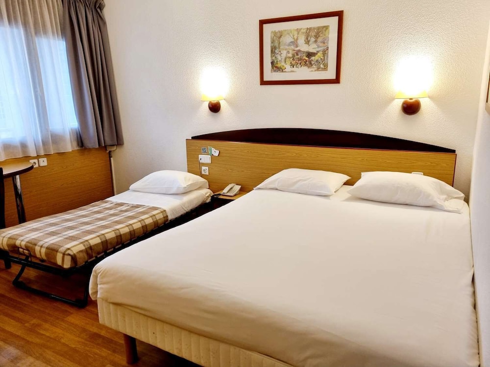 Travelodge Barcelona del Vallès 13