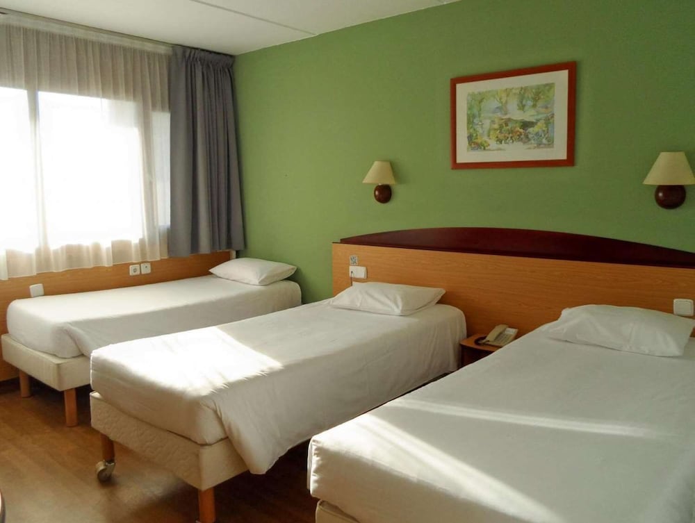 Travelodge Barcelona del Vallès 17