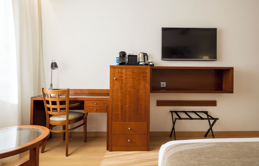 Hotel ILUNION Les Corts 15