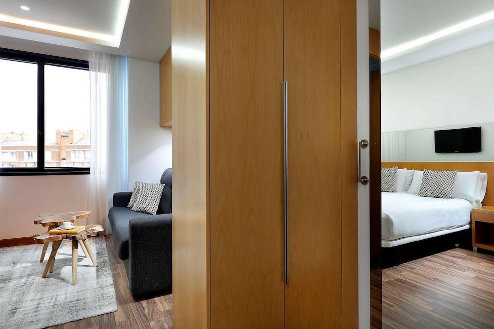 SB Icaria Barcelona 21
