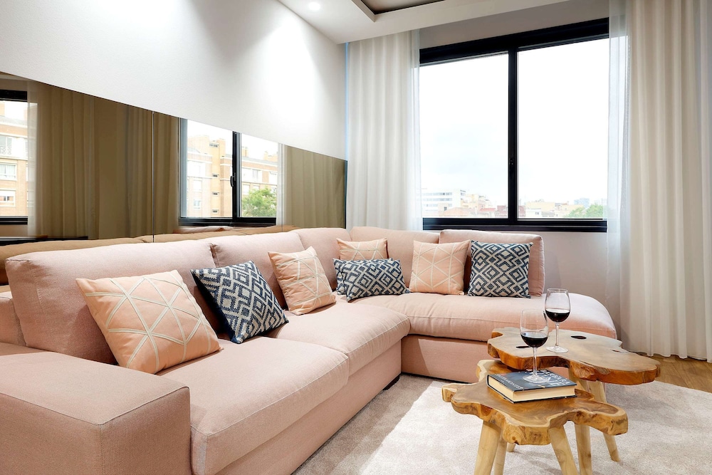 SB Icaria Barcelona 8