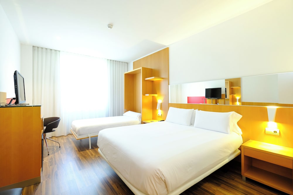 SB Icaria Barcelona 15