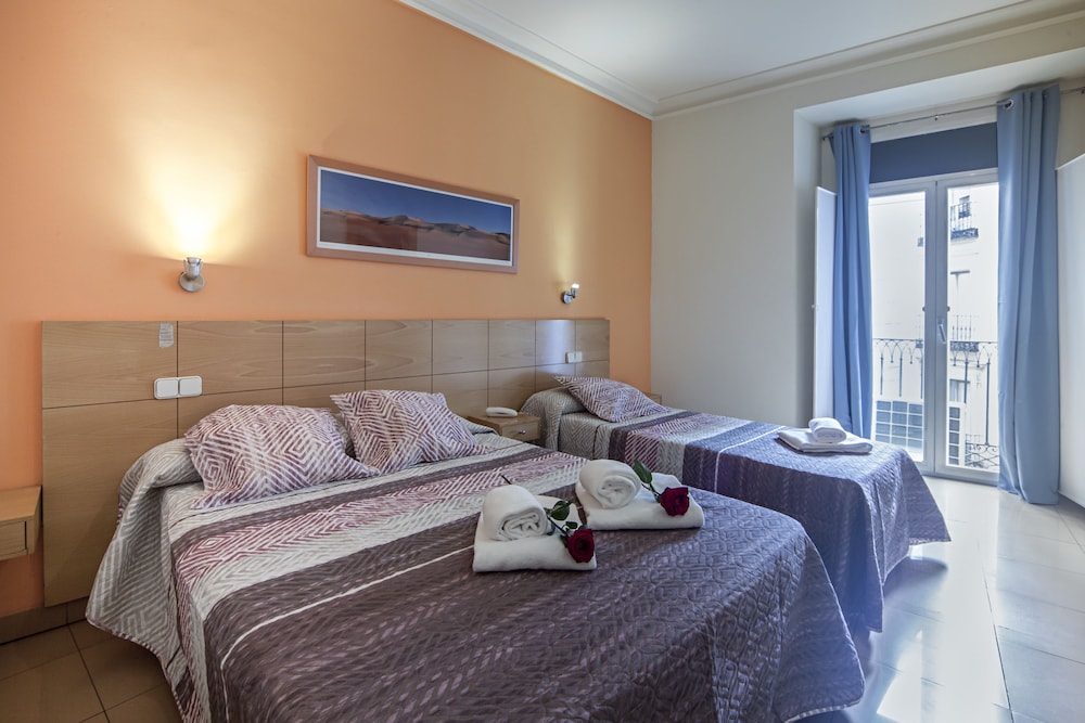 INTER Puerta del Sol Pension 13