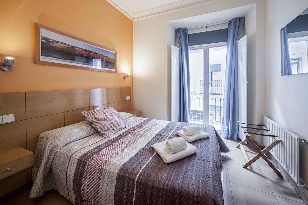 INTER Puerta del Sol Pension 8