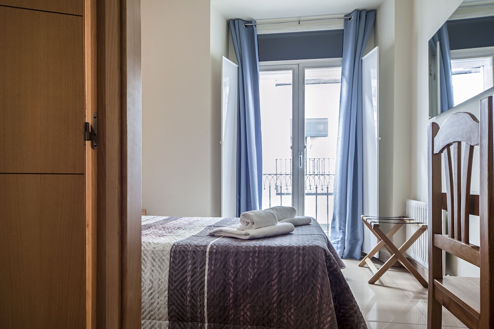 INTER Puerta del Sol Pension 6