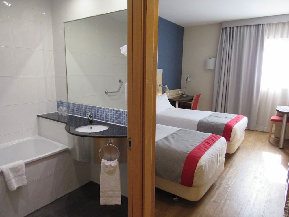 Holiday Inn Express Madrid - Rivas 7